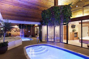 Sybaris Pool Suites Downers Grove - Adults Only Даунерс-Гроув Екстер'єр фото